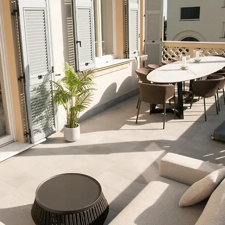 Pr Santa Apartament